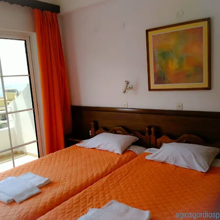 アパートホテル Panorama 4*