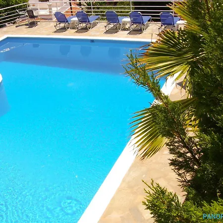 アパートホテル Panorama 4*