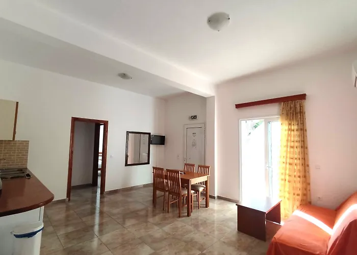 Hotel apartamentowy Panorama Agios Gordios (Corfu)